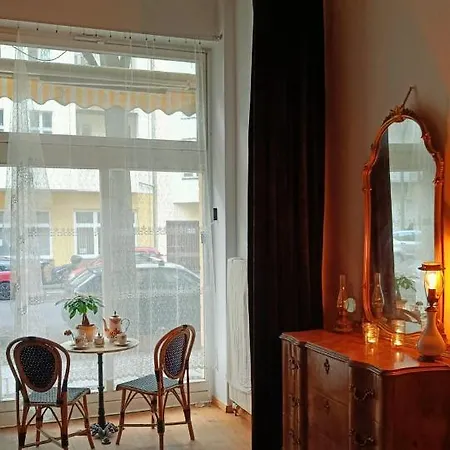 Huge-elegant-art 5 Beds Flat In Schoeneberg Lejlighed *