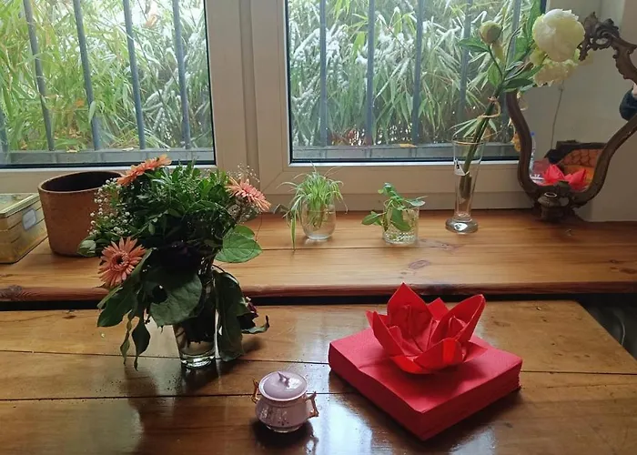 Huge-elegant-art 5 Beds Flat In Schoeneberg Апартаменты *