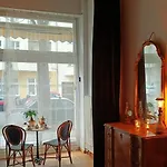 Huge-elegant-art 5 Beds Flat In Schoeneberg Apartament *